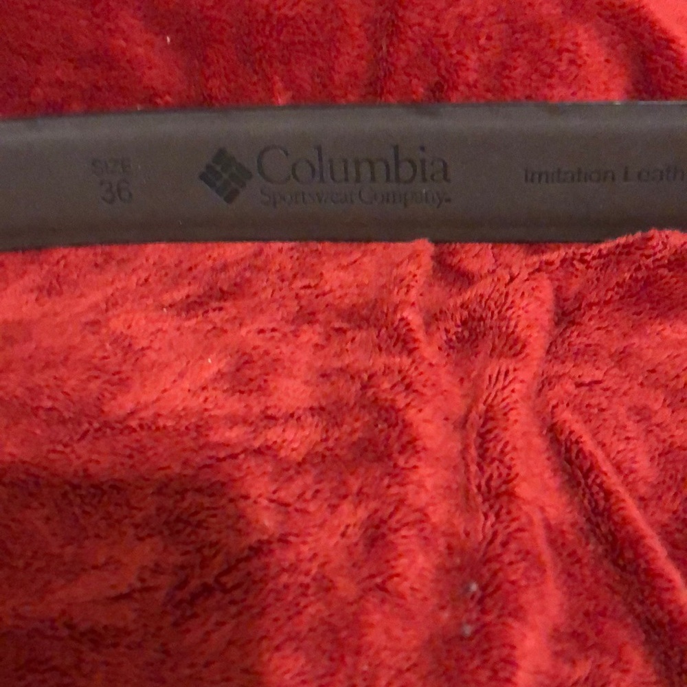 Columbia men belt